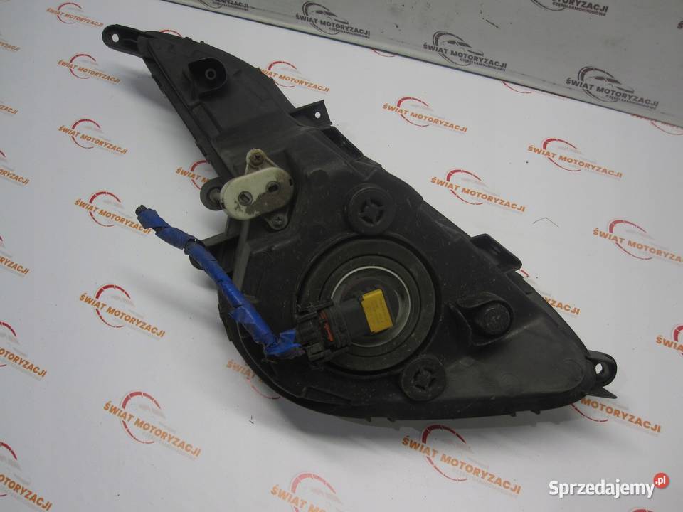 HYUNDAI i40 12r lampa prawa przód ANGLIK Kielce