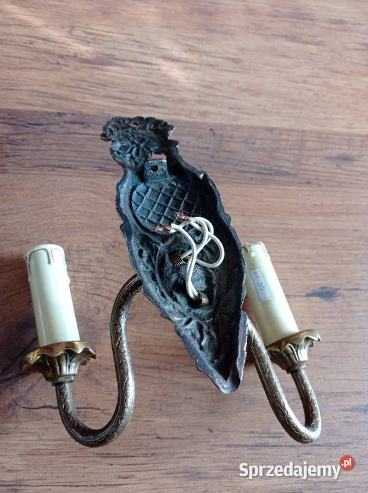 Stare mosiężne kinkiety klinkiety