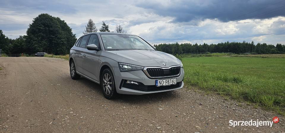 Zdjęcie 1 z 19 Skoda Scala 10 TSI Ambition salon nieuszkodzony Olsztyn