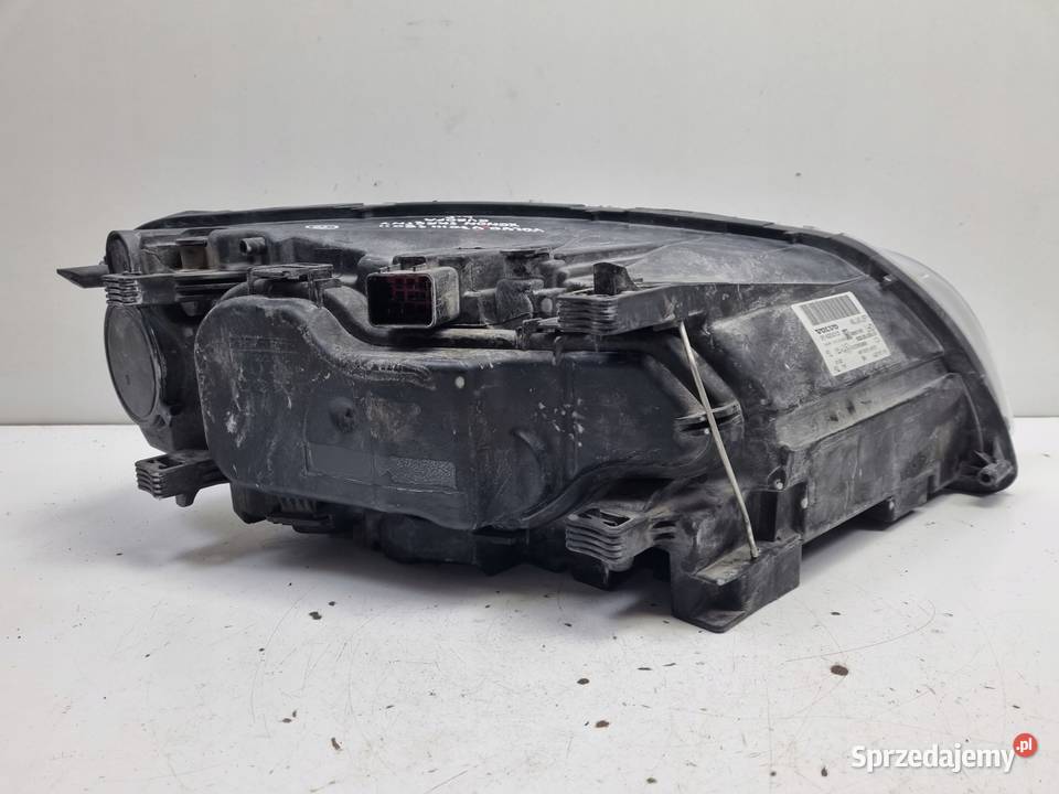 LAMPA LEWA Volvo S80 II V70 III PRZEDNIA lewy osobowe sprzedam