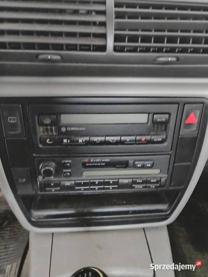 Wv pasat 2002 r74kw kombi centralny zamek świętokrzyskie Iwaniska