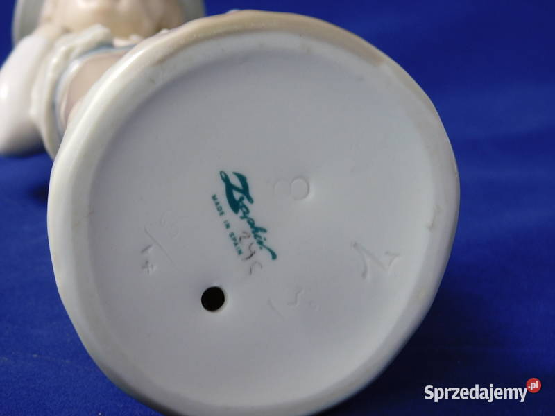 Figurka chłopca niosącego owce Zaphir 829 Fiaf Szczecin