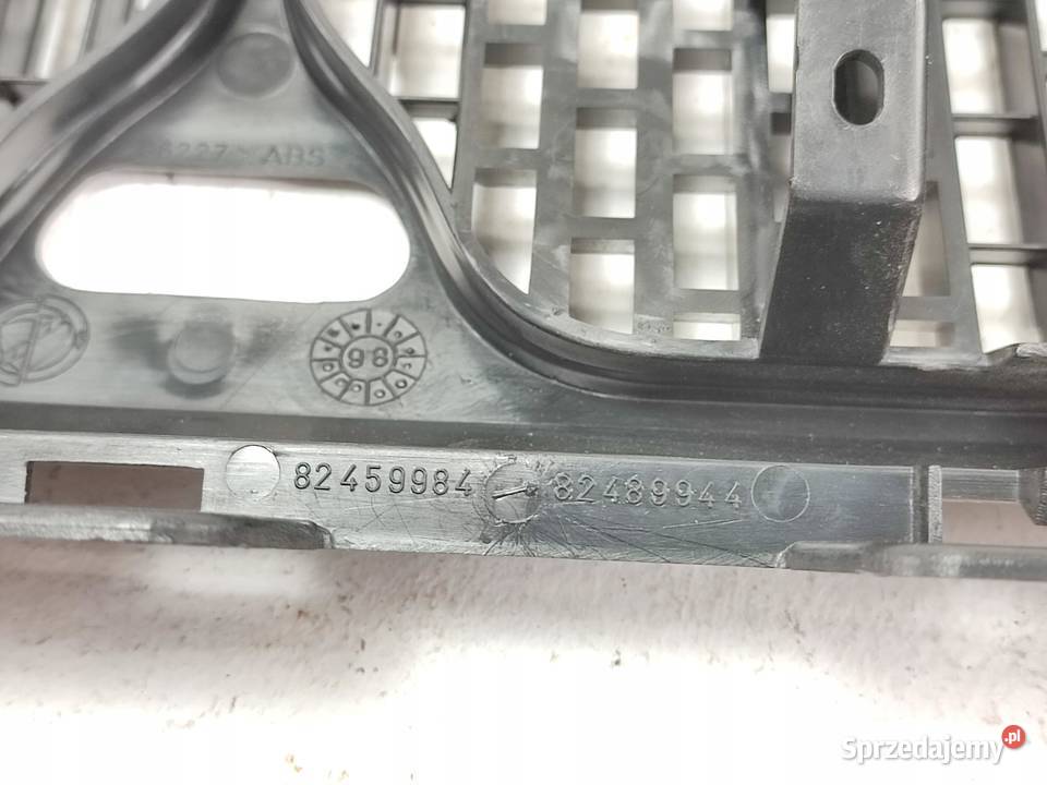 GRILL ATRAPA CHROM LANCIA DEDRA 9499 ORYGINAŁ