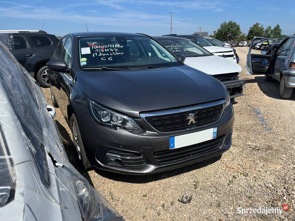 PEUGEOT 308 II SW 15 BlueHDi 130 EAT8 FV868 Kielce