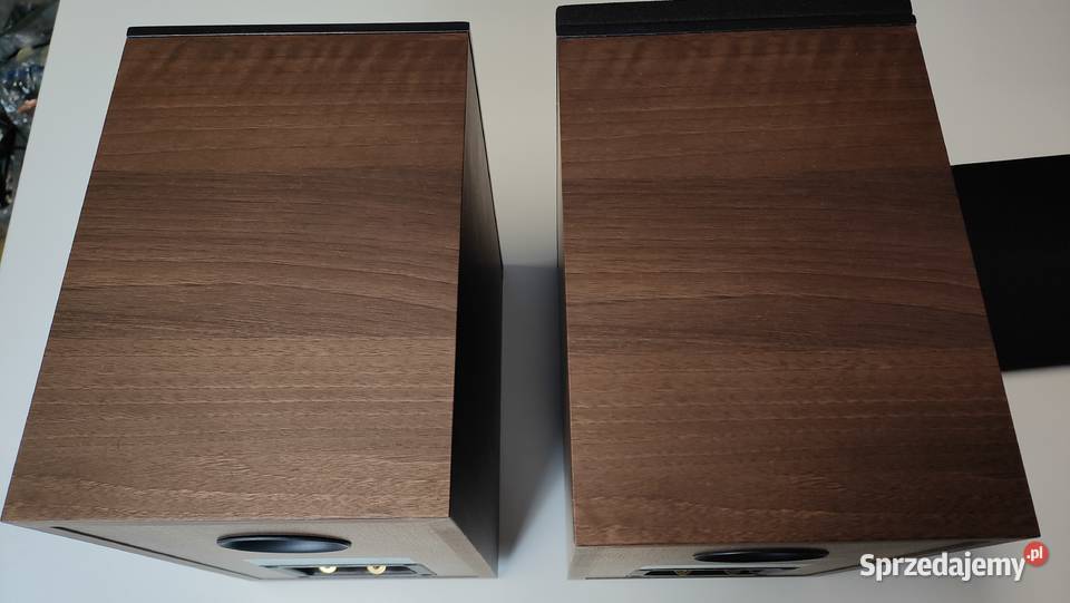 Kolumny podstawkowe Nubert nuBox 311 Para Stan Rypin