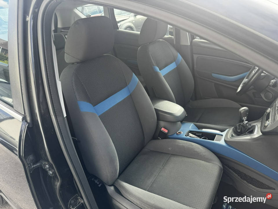 Ford Kuga RatyZamiana Gwarancja salon ładny małopolskie Gdów