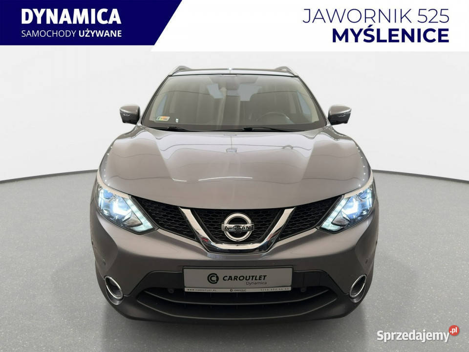 Nissan Qashqai 12DIGT 115 M6 20142015 r salon światła LED sprzedam