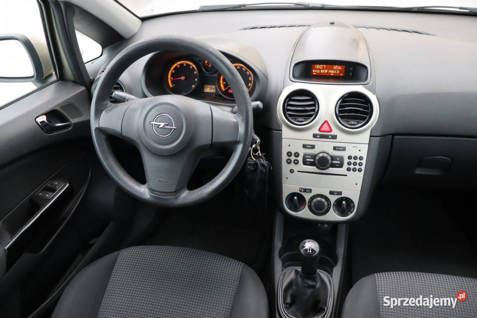 Opel Corsa 12