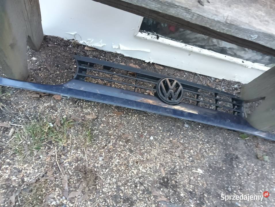 Golf 3 zderzak gril Dąbrowa Górnicza