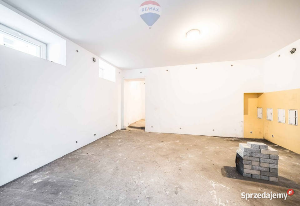 Do sprzedaży lokal Poznań 308m Ilość pomieszczeń 3 sprzedam