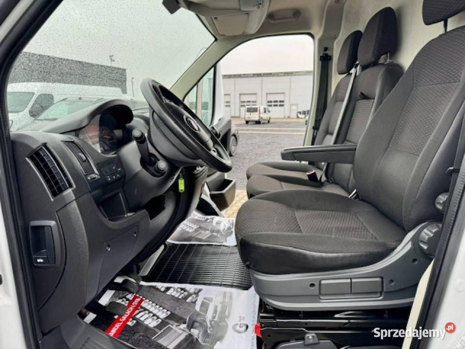 Opel Movano SALON MAXI L4H3 101 KLIMA TEMPOMAT furgon Leszno