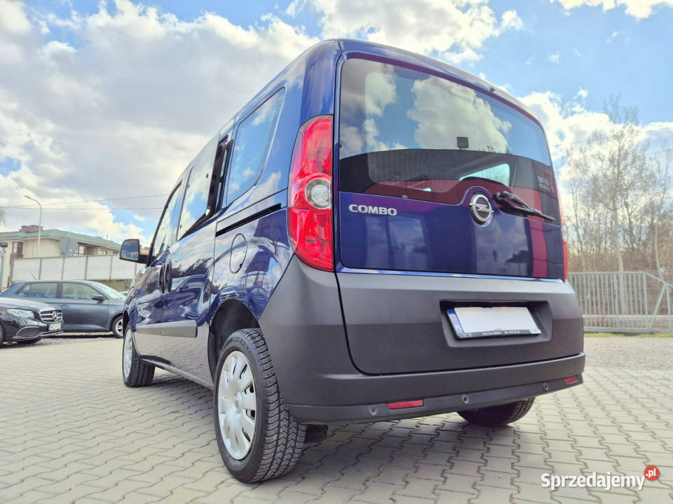 Opel Combo ładne Combo D 2011 centralny zamek Konstancin-Jeziorna