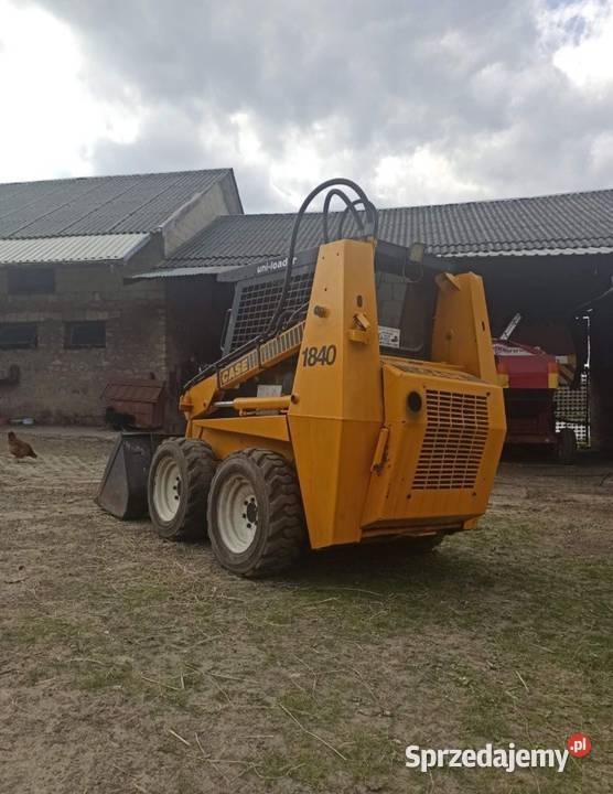 Case 1840 miniładowarka Case IH Gowarczów sprzedam