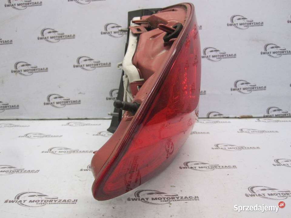 OPEL MERIVA B 12r lampa prawa tył 21630201 świętokrzyskie Kielce