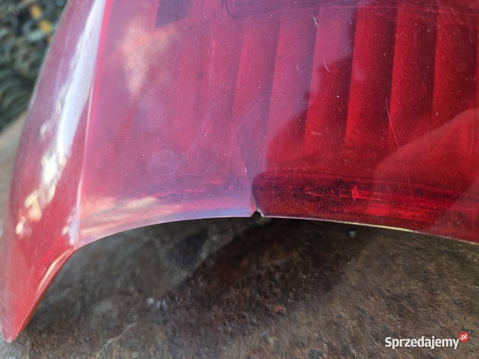 Lampy tylne Toyota Yaris 2 Łagów