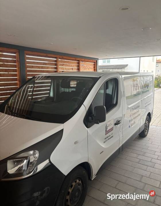 Opel Vivaro 16 biturbo 2017r long 125KM Szydłowiec sprzedam