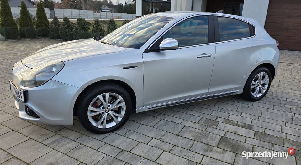 Alfa Romeo Giulietta 20 JTD Bezwypadkowe Motoryzacja
