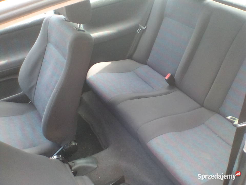 Samochód osobowy volkswagen polo 1 4 benzyna Sedan / Limuzyna podkarpackie Zbydniów