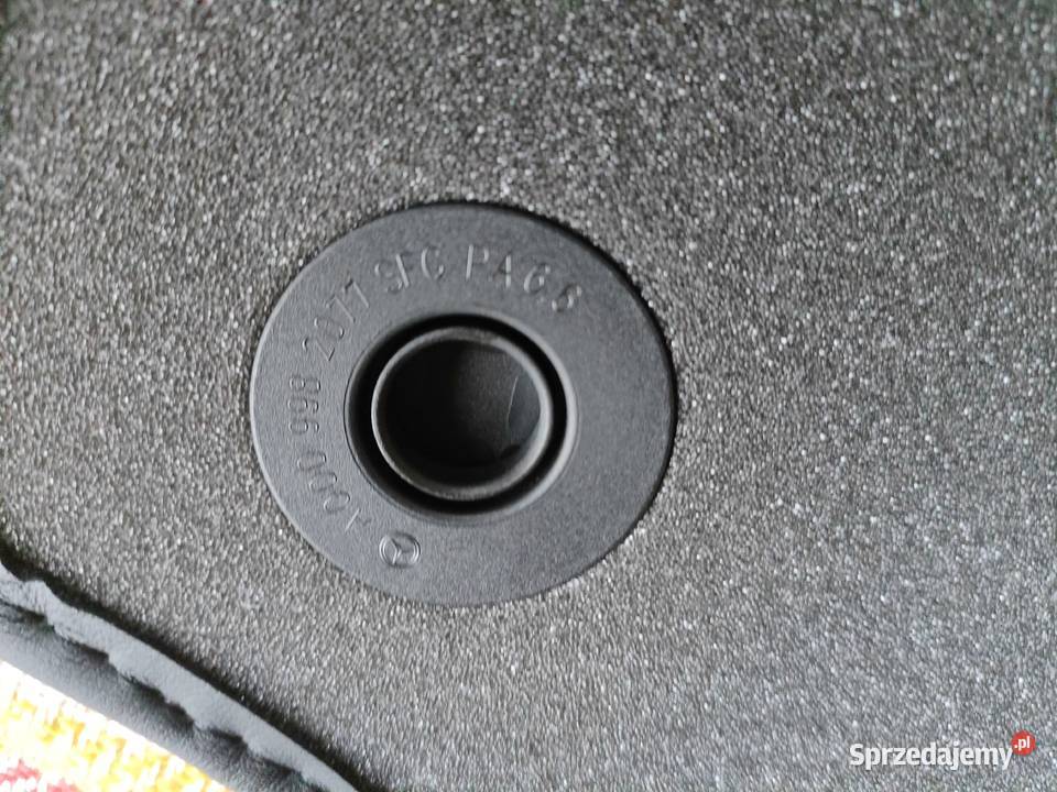 Oryginalne dywaniki welurowe Mercedes W212 CLS wielkopolskie Bolewice sprzedam