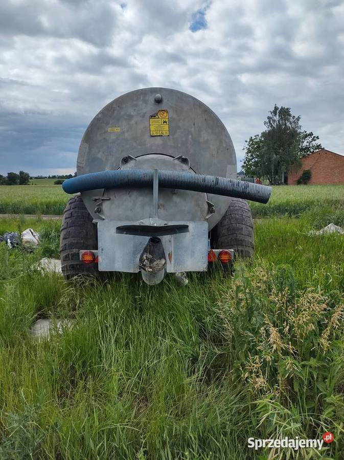 Beczkę asenizacyjna 8000 nieuszkodzony Piotrków Trybunalski sprzedam