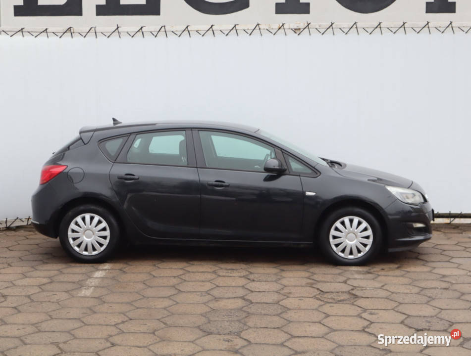 Opel Astra 14 T 88KM Łódź