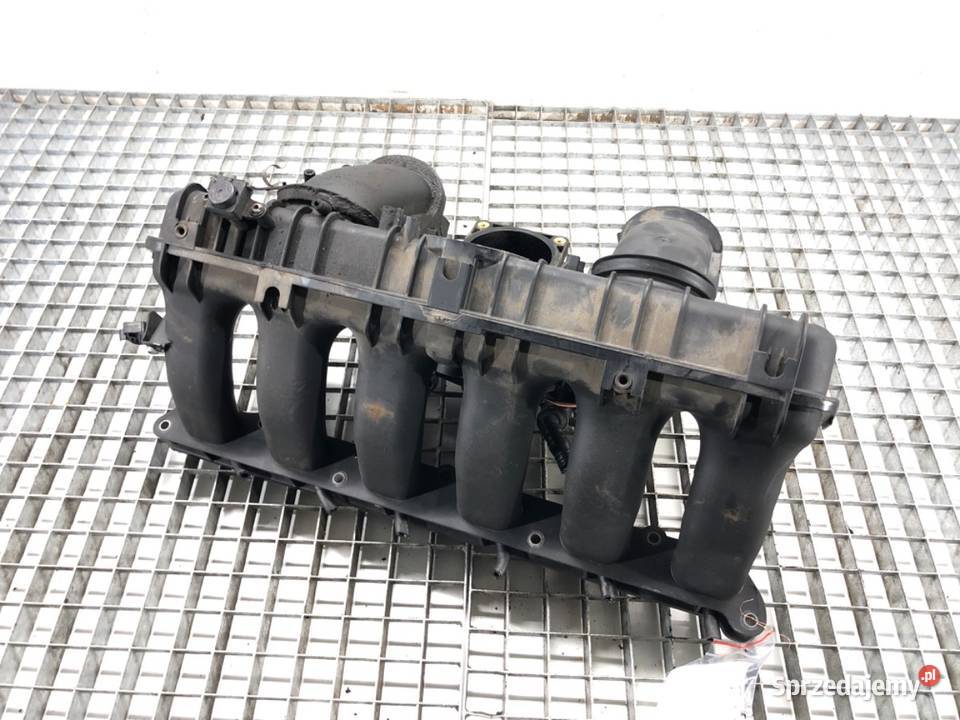 KOLEKTOR SSĄCY BMW E92 7548027 30 234 0513