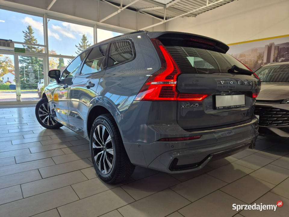 Volvo XC 60 B4 Mild Hybrid 197 Plus Dark II 2017 czujnik deszczu Giżycko