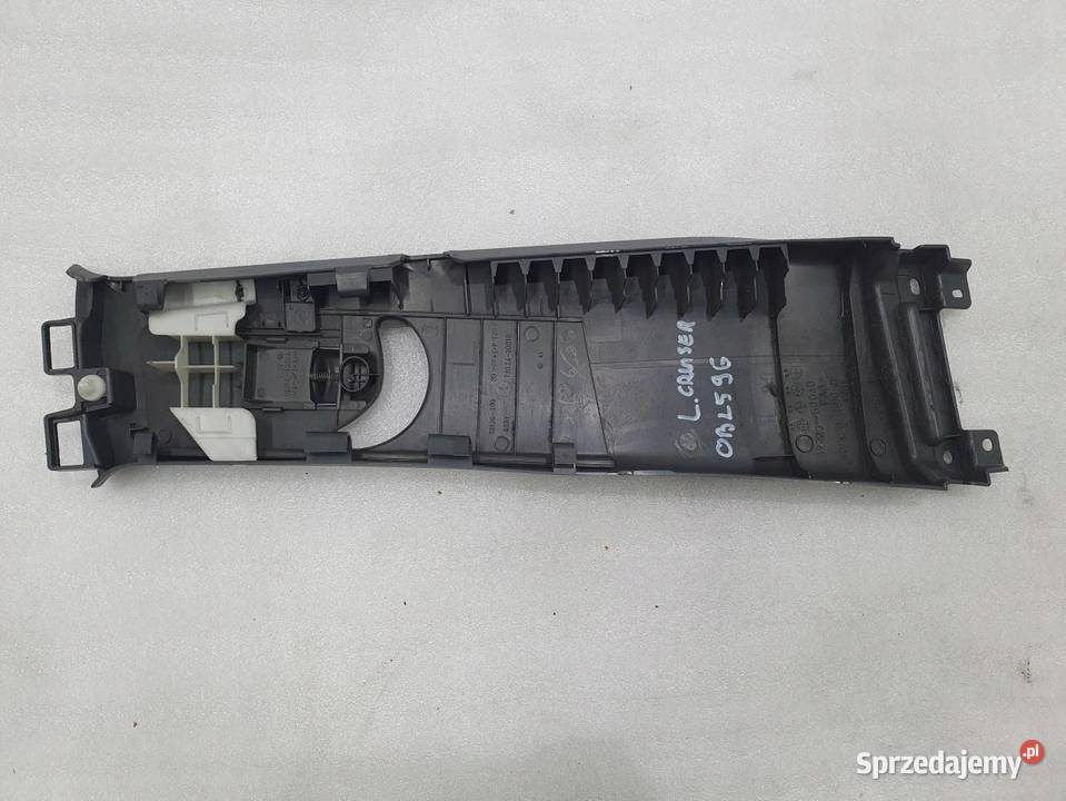 OSŁONA POSZYCIE SŁUPKA LEWE LAND CRUISER 120 5D sprzedam