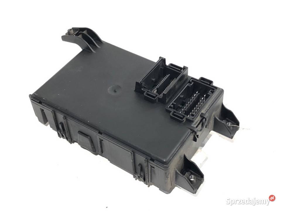 SKRZYNKA BEZPIECZNIKÓW FIAT GRANDE PUNTO