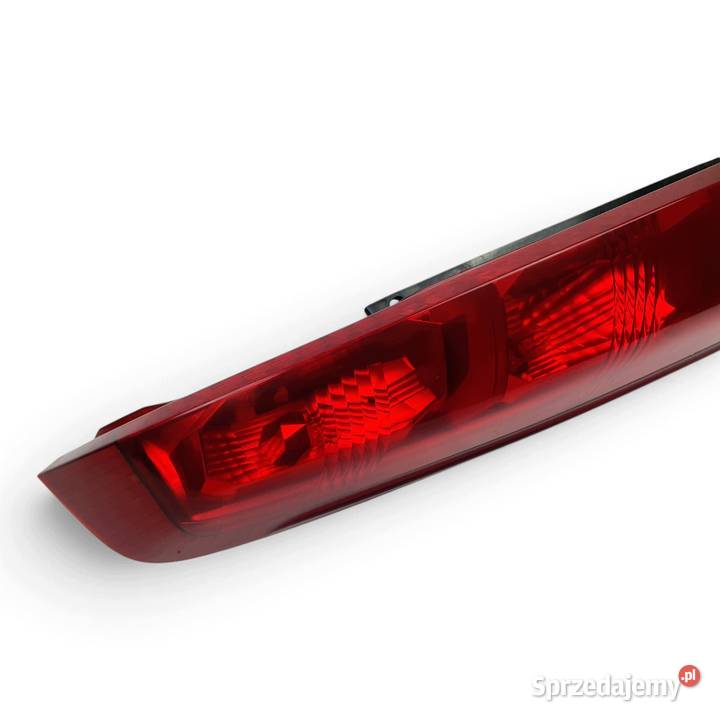 LAMPA PRAWA Nissan XTrail T30 20002007 tylna Lampy tylne Chełm