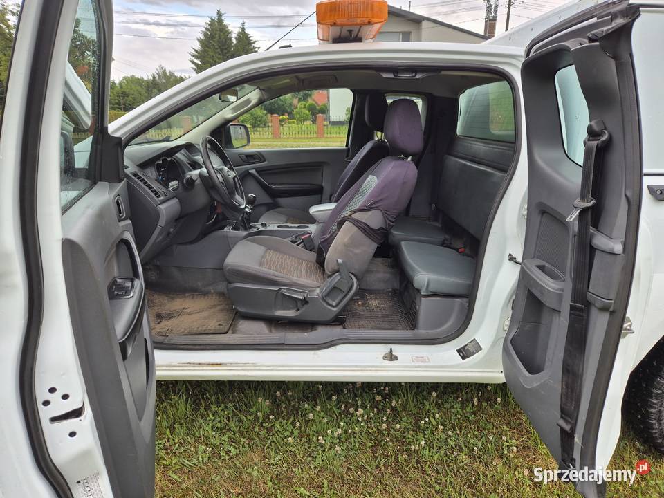 Ford Ranger 22 diesel 4x4 webasto zabudowa hak Nowy Dwór Gdański sprzedam