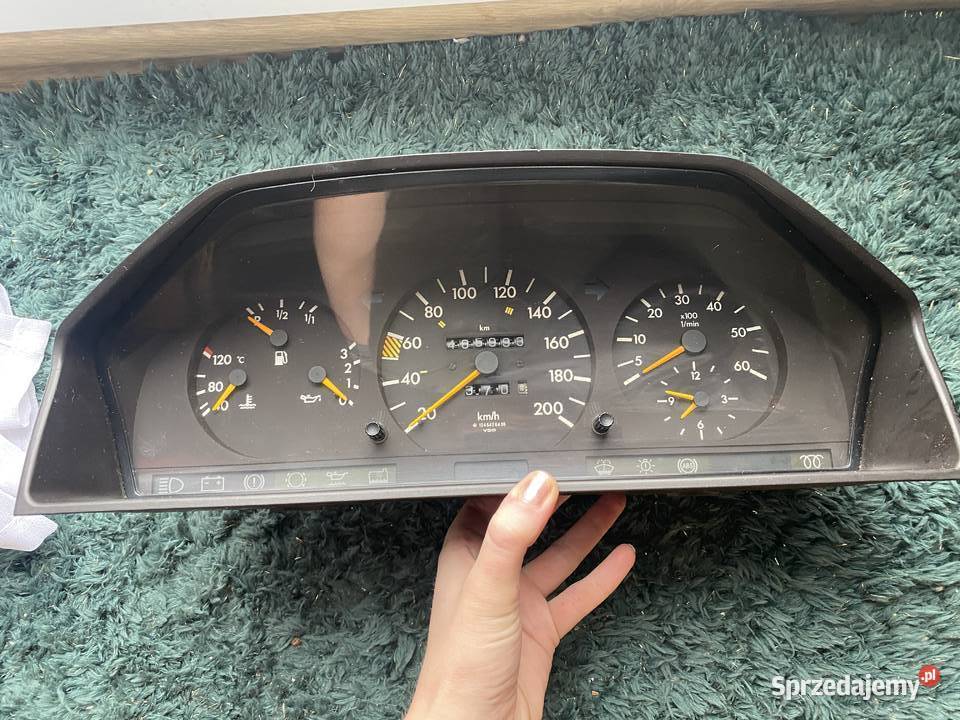 Licznik mercedes w124 1245438221 OM603 Gorzów Wielkopolski