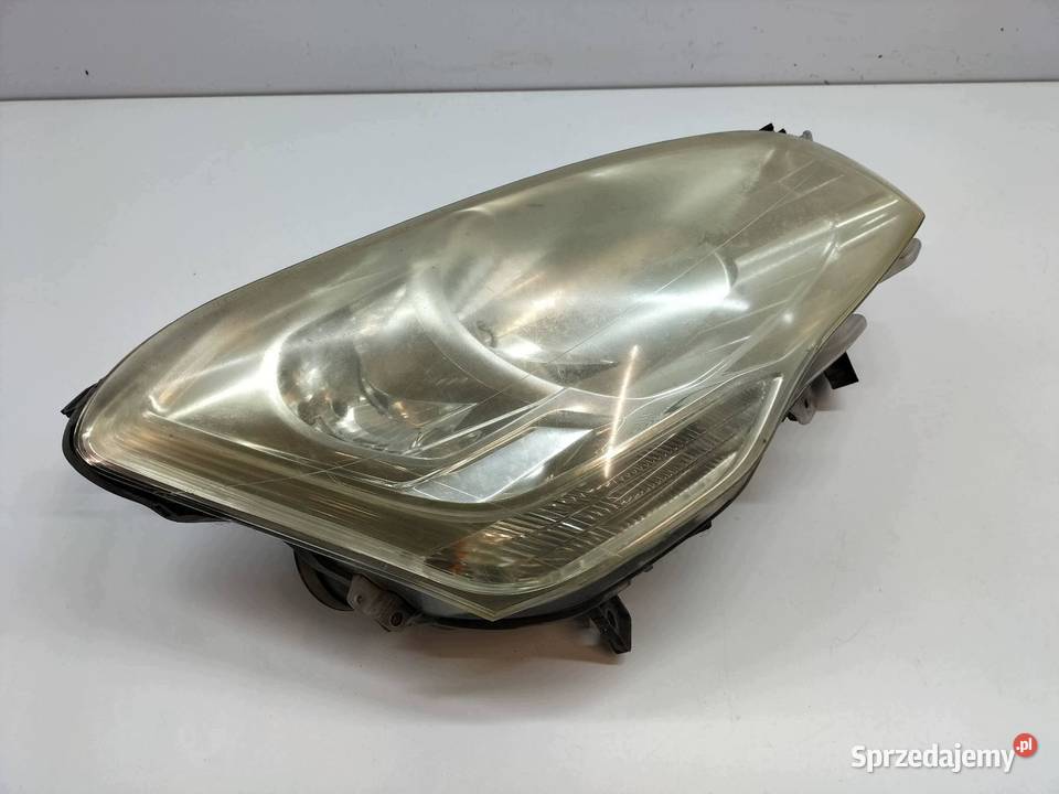 LAMPA PRZÓD PRAWA PARTNER II Citroen Berlingo II
