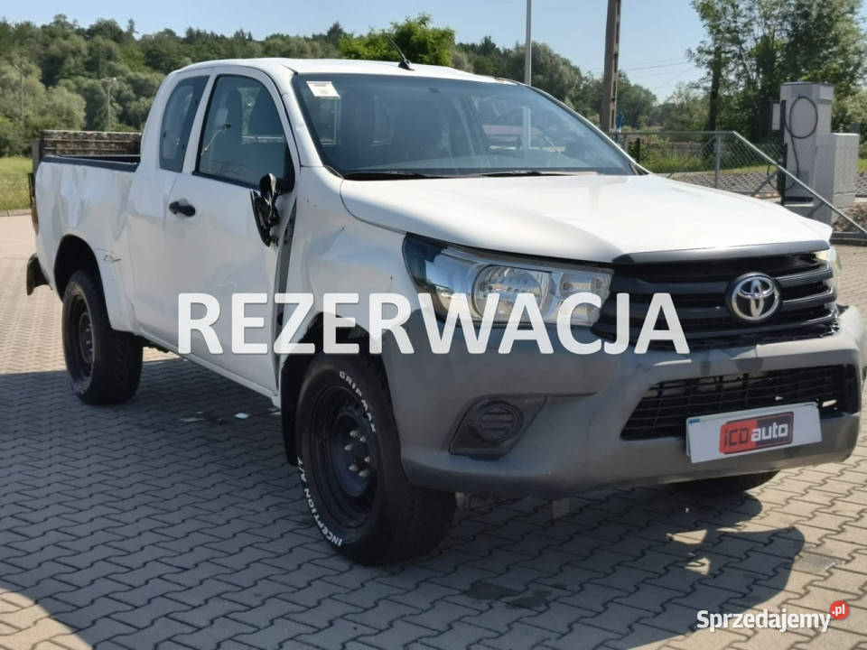 Toyota Hilux 4x4 24 d4d 150 klimatyzacja pick up biały Samochody osobowe