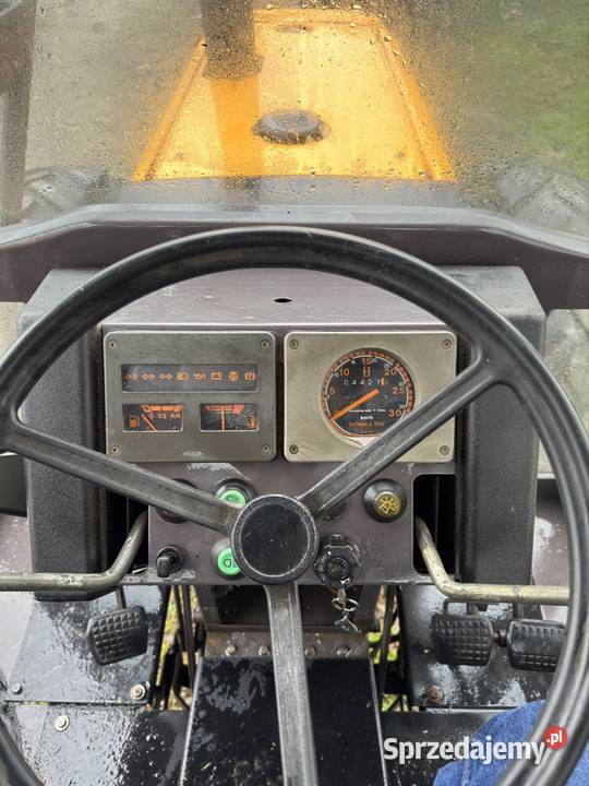 Ciagnik rolniczy Renault 6534 Krosno