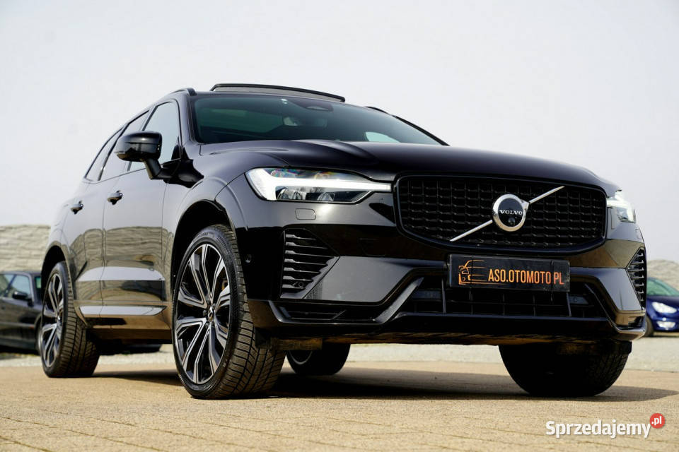 Volvo XC 60 RECHARGE panorama 4x4 kamery 360 acc 1969cm3 Otmuchów
