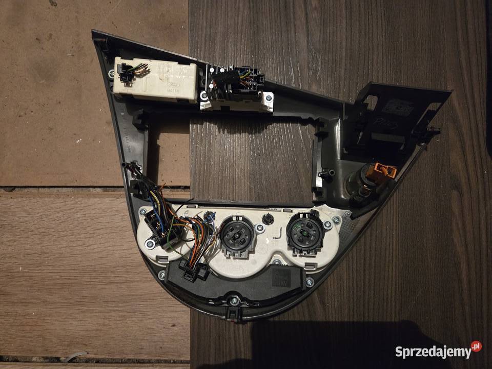 Panel Nawiewu Focus mk1 osobowe Puławy