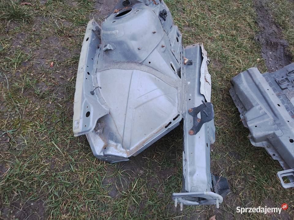 Bmw e46 sedan ćwiartka przednia prawa silbergrau osobowe