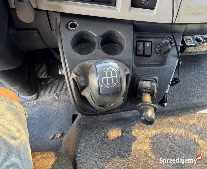Auto laweta holownik plyta Zsuwana Oklar Volvo mazowieckie Warszawa
