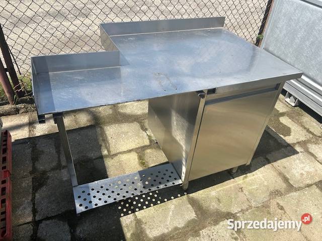 Stół przyścienny z koszem na śmieci