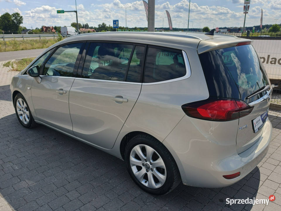 Opel Zafira C 2011