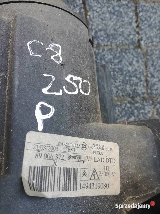 Przednie lampy xenon citroen c8 peugot 807 Oświetlenie Mieleszyn