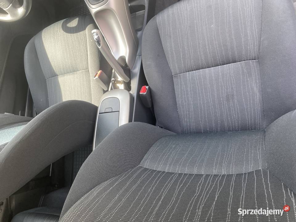 Toyota auris manualna Pszczyna