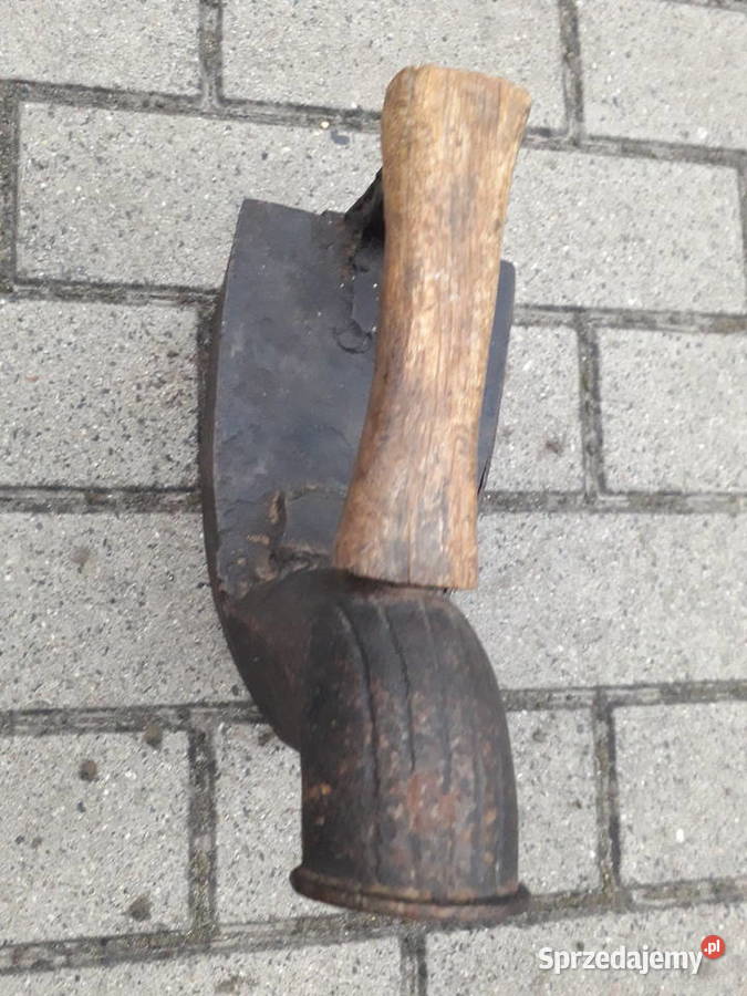 Zabytkowe żelazko na wegiel z kominem Warszawa