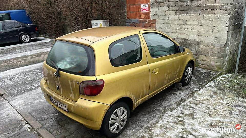 Toyota Yaris I 10 99 benzyna Yaris Szczecin