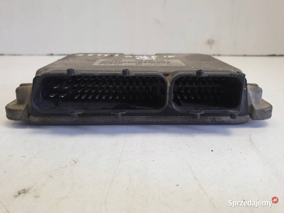 VW Golf IV 19 TDI STEROWNIK SILNIKA 038906018J osobowe Chełm