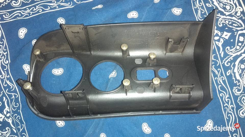 Wykończenie wnętrza Ford Mondeo 19931996