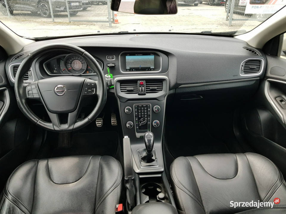 Volvo V40 20 Turbo Benzyna 152 Nawigacja Skóry Włocławek