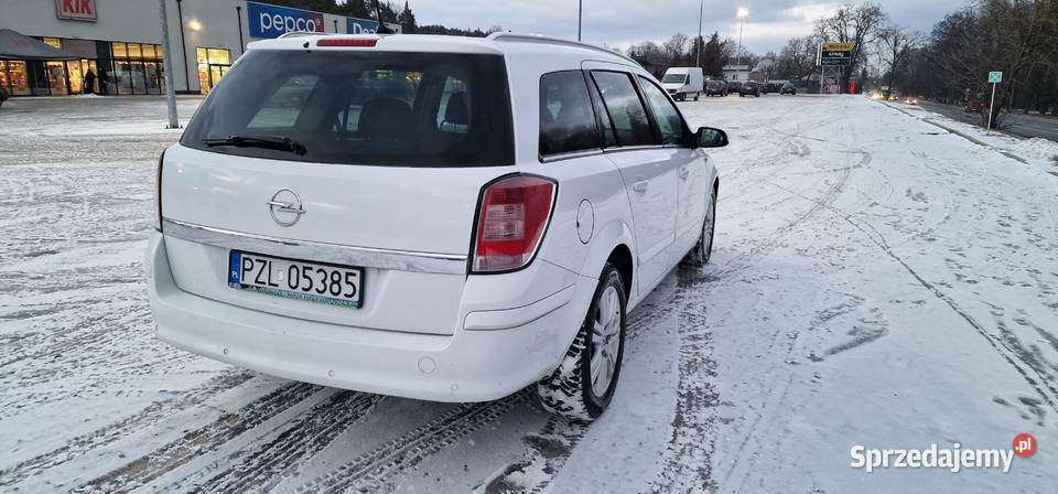 Opel Astra H 19 cdti DT nie DTH Automat Skóry diesel Okonek