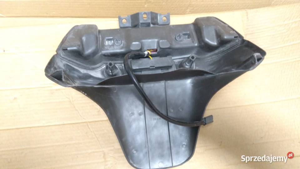 Lampa tył błotnik TRIOM Piaggio Sfera OEM Lampy tylne Bielsk Podlaski